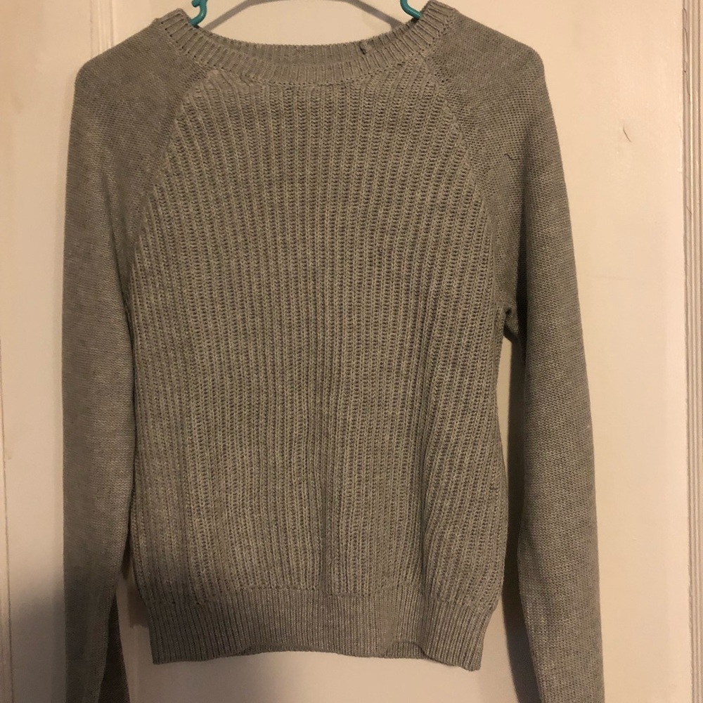 grey aeropostale sweater